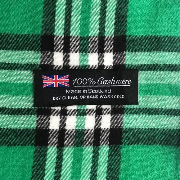 Cashmere Scarf Green - Picture 6 of 8